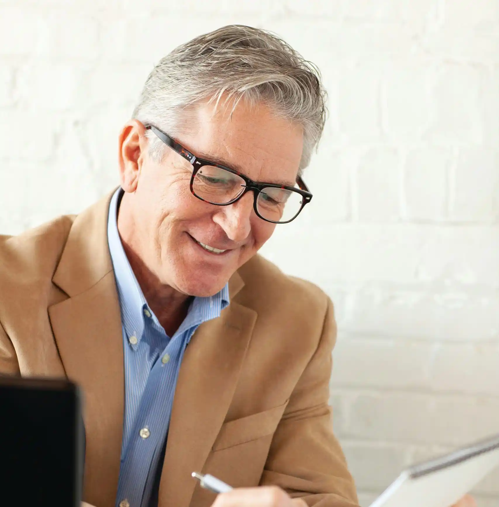 clip-on reading glasses for opticians